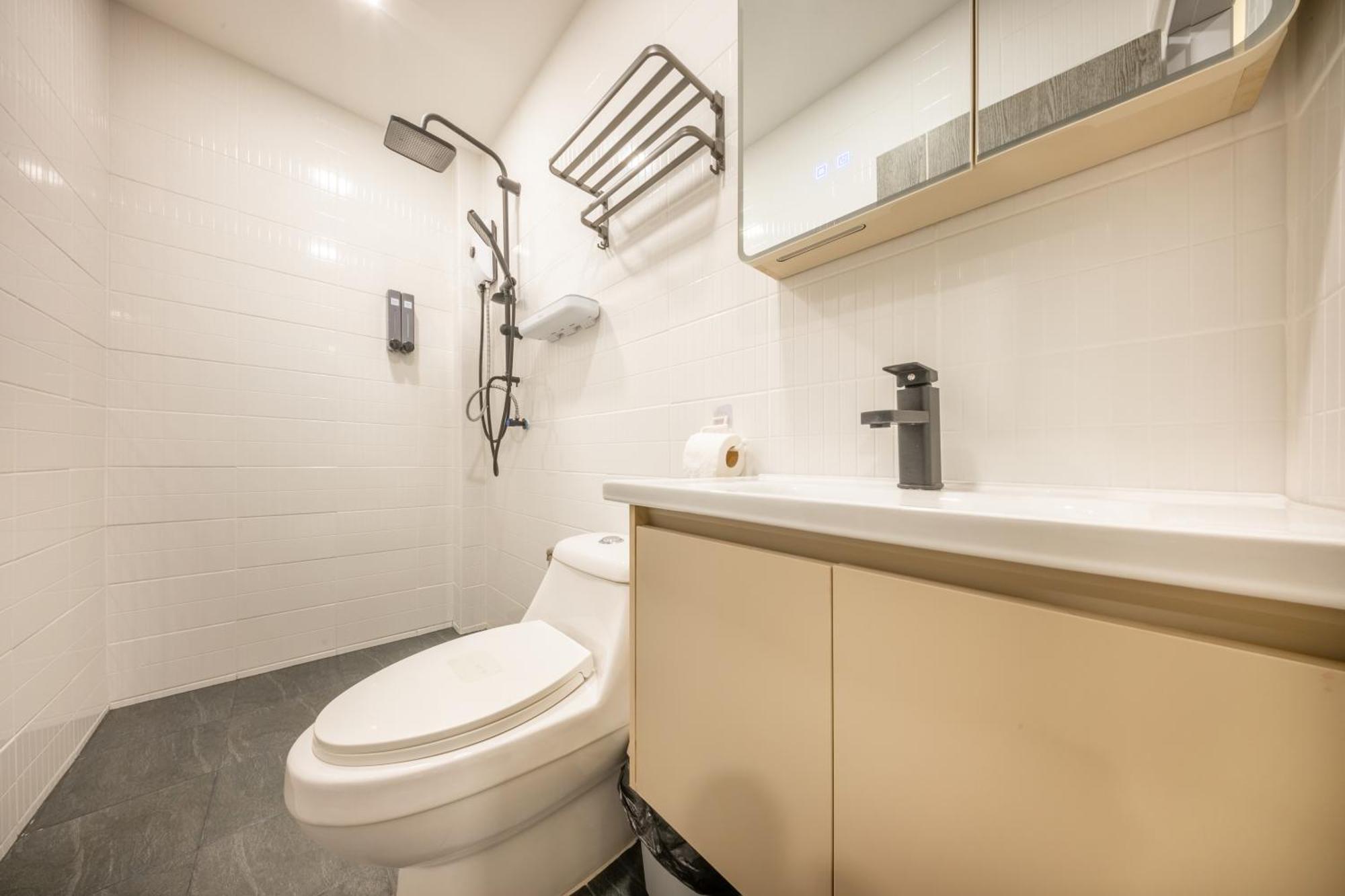 Space Station Hostel Бангкок Номер фото
